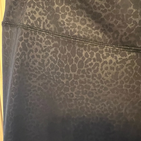 Like new Lija Black Leggings - Picture 3 of 4